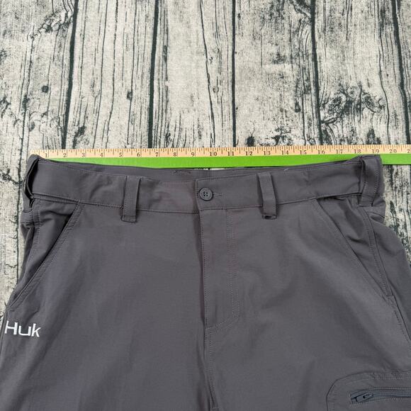Huk Fishing Shorts Mens XL Gray Performance Stretch Quick Dry Pocket Cargo - Picture 9 of 10